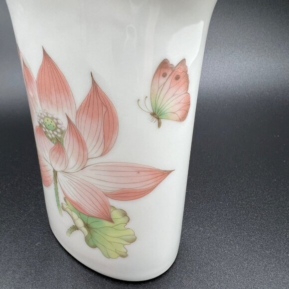Takahashi Medley San Francisco Water Lily Butterfly Oval Bud Vase Vintage - Picture 3 of 12